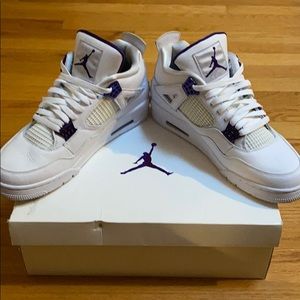 Jordan Retro 4 Metallic Purple